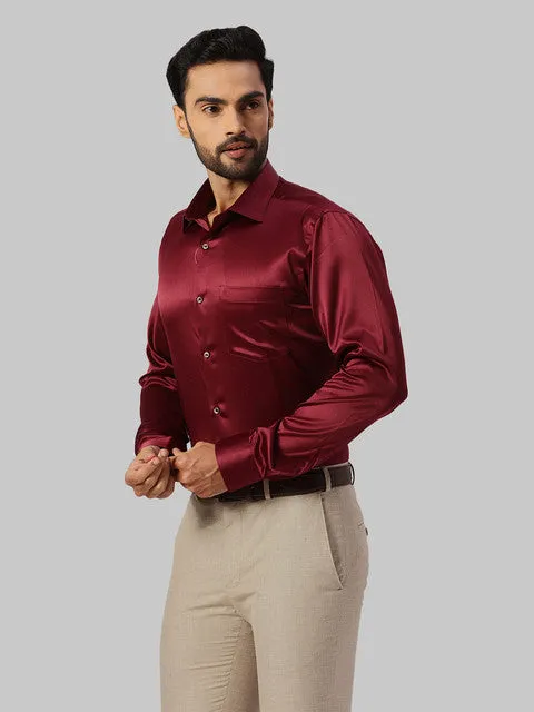 Park Avenue Men Maroon Solid Slim Fit Polyester Blend Formal Shirts