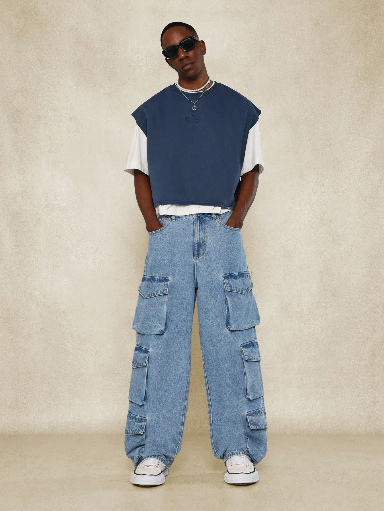 Washed Loose Fit Multi-Pocket Denim Jeans